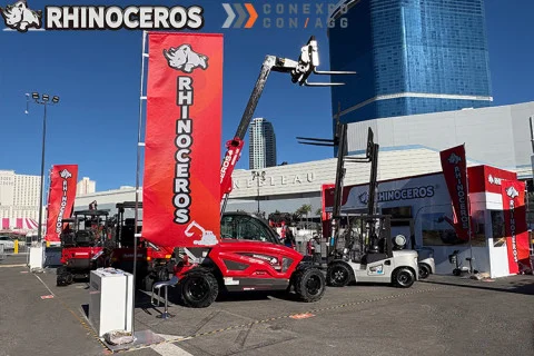 Neushoorn bij CONEXPO - LAS VEGAS